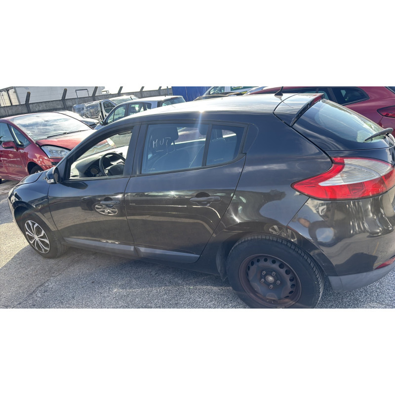 Pretensionneur de ceinture avant droit RENAULT MEGANE 3 Photo n°10