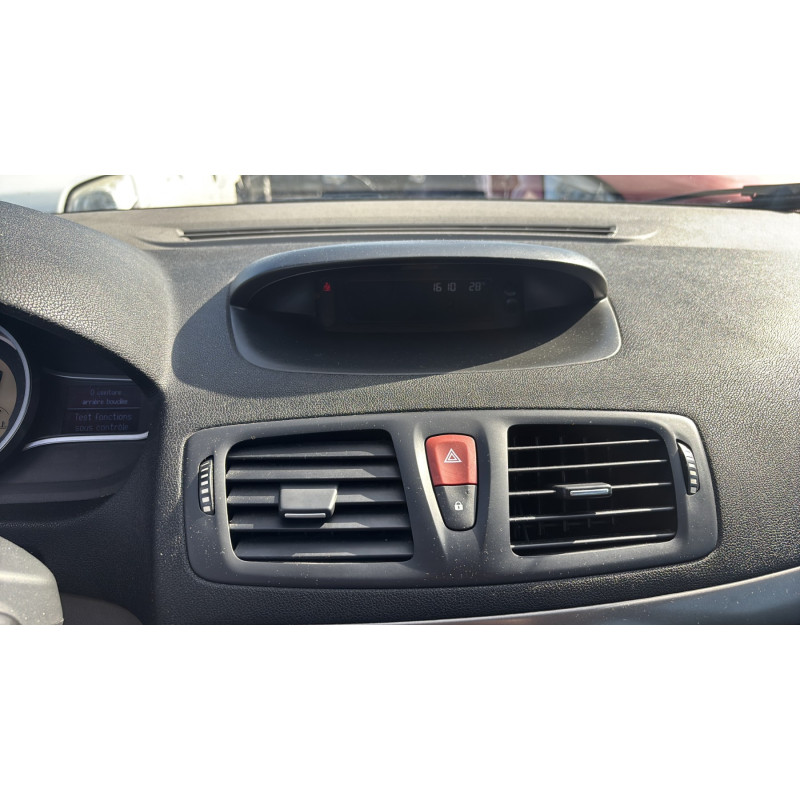 Pretensionneur de ceinture avant droit RENAULT MEGANE 3 Photo n°19