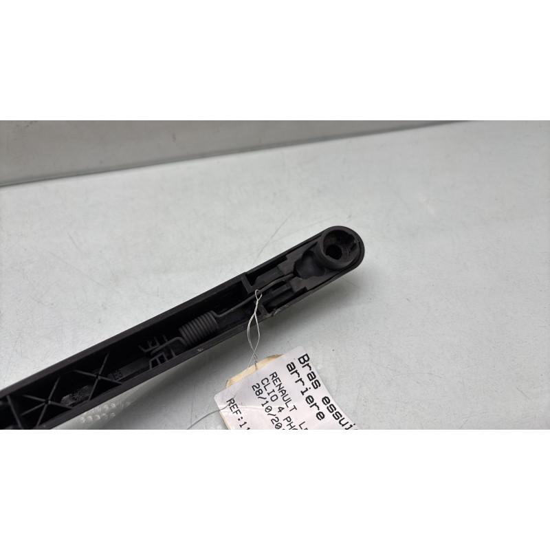 Bras essuie glace arriere RENAULT CLIO 4 Photo n°4