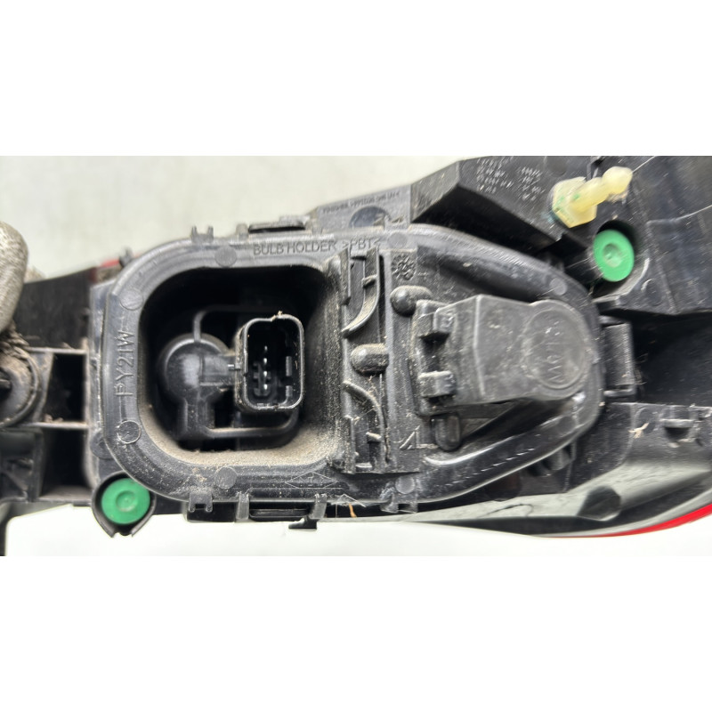 Feu arriere principal gauche (feux) RENAULT CLIO 4 Photo n°4
