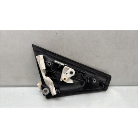 Poignee porte arriere droit RENAULT CLIO 4