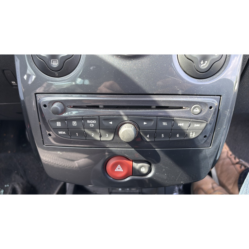 Fermeture de capot RENAULT CLIO 3 Photo n°13