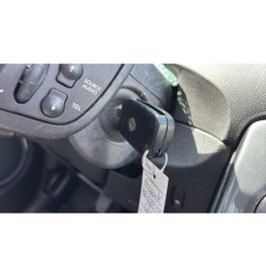 Vitre arriere droit RENAULT CLIO 3