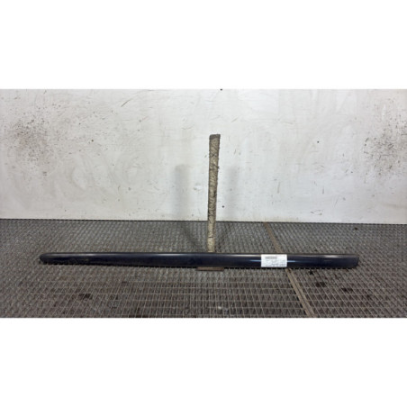 Baguette de porte avant gauche PEUGEOT 206+ Photo n°1