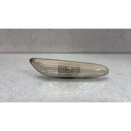 Repetiteur clignotant avant gauche (Feux) BMW SERIE 3 E90 Photo n°1
