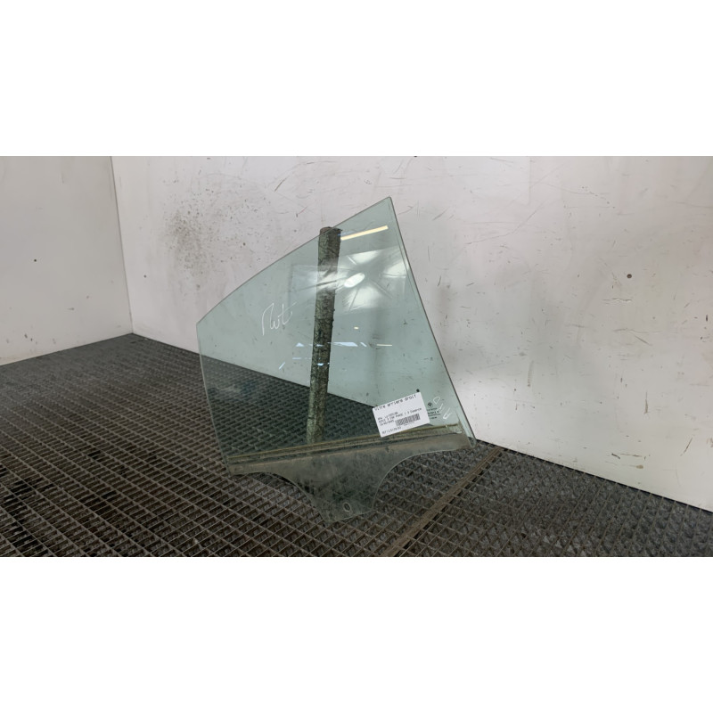 Vitre arriere droit BMW SERIE 3 E90 Photo n°3