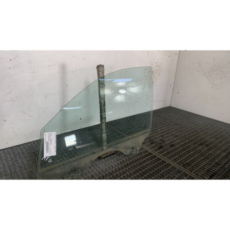 Vitre avant gauche BMW SERIE 3 E90