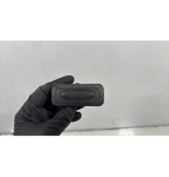 Bouton de coffre RENAULT CLIO 3 Photo n°1
