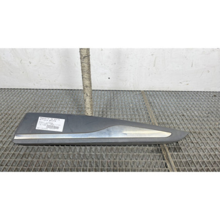 Baguette de porte arriere gauche  RENAULT CLIO 4 Photo n°1