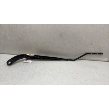 Bras essuie glace avant gauche RENAULT CLIO 4