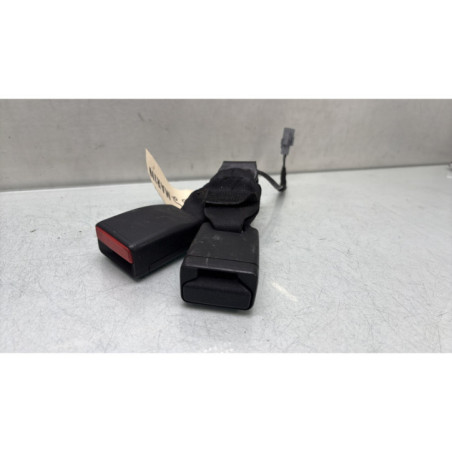 Attache ceinture arriere gauche RENAULT CLIO 4 Photo n°1