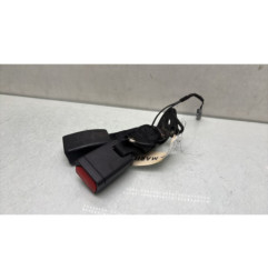 Attache ceinture arriere gauche RENAULT CLIO 4