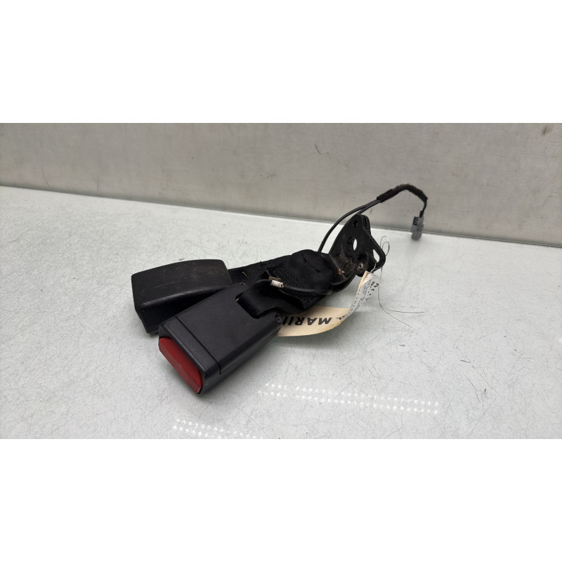 Attache ceinture arriere gauche RENAULT CLIO 4 Photo n°3