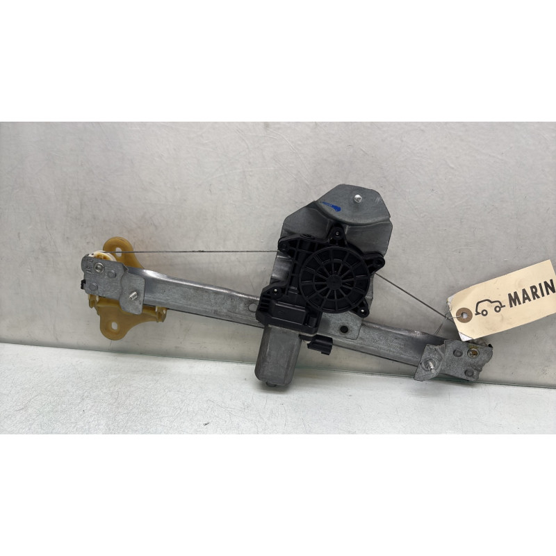 Leve vitre electrique arriere gauche RENAULT CLIO 4 Photo n°3