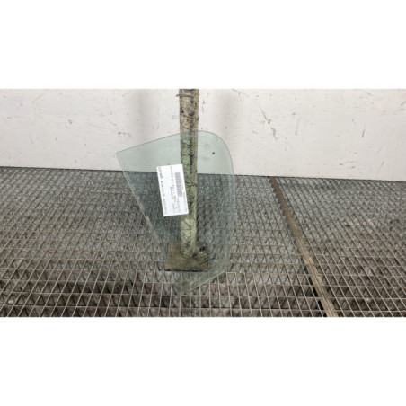 Custode arriere gauche (porte) HYUNDAI I 20 1 Photo n°1