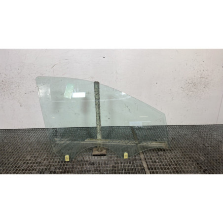 Vitre avant droit HYUNDAI I 20 1 Photo n°1