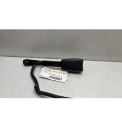 Attache ceinture avant gauche HYUNDAI I 20 1