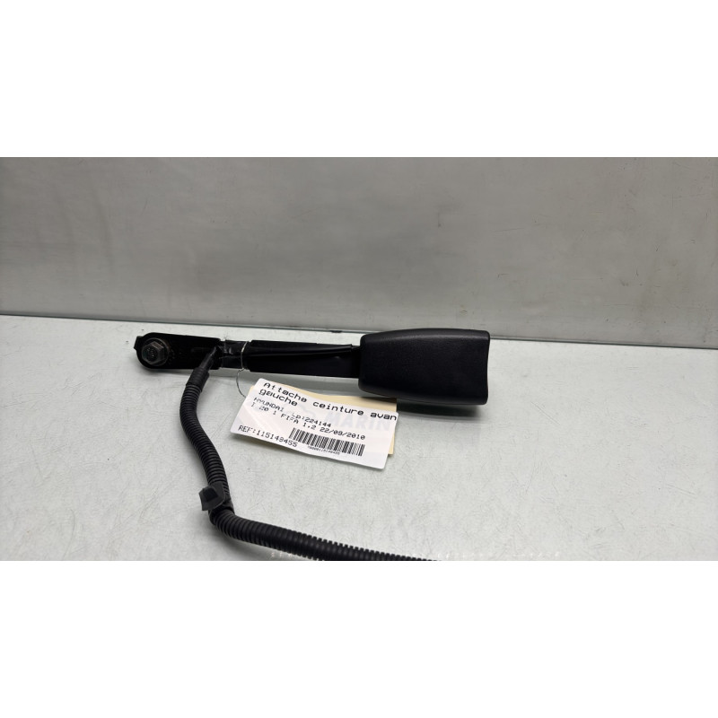 Attache ceinture avant gauche HYUNDAI I 20 1 Photo n°3