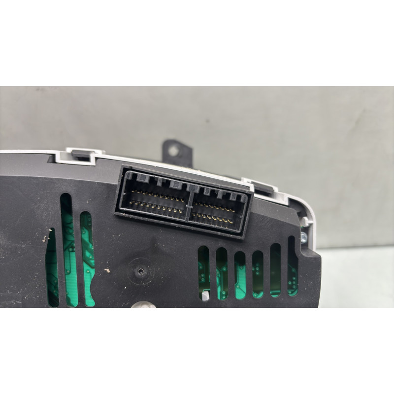 Compteur HYUNDAI I 20 1 Photo n°4