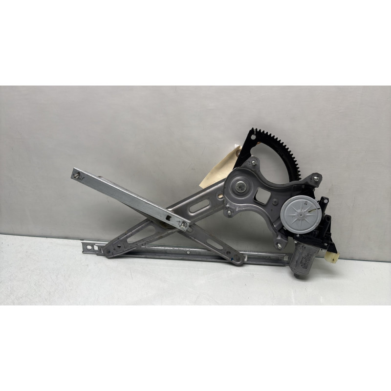 Leve vitre electrique avant droit HYUNDAI I 20 1 Photo n°1