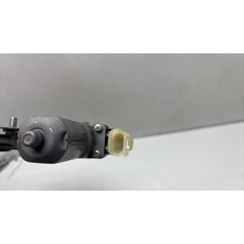 Leve vitre electrique avant droit HYUNDAI I 20 1 Photo n°3