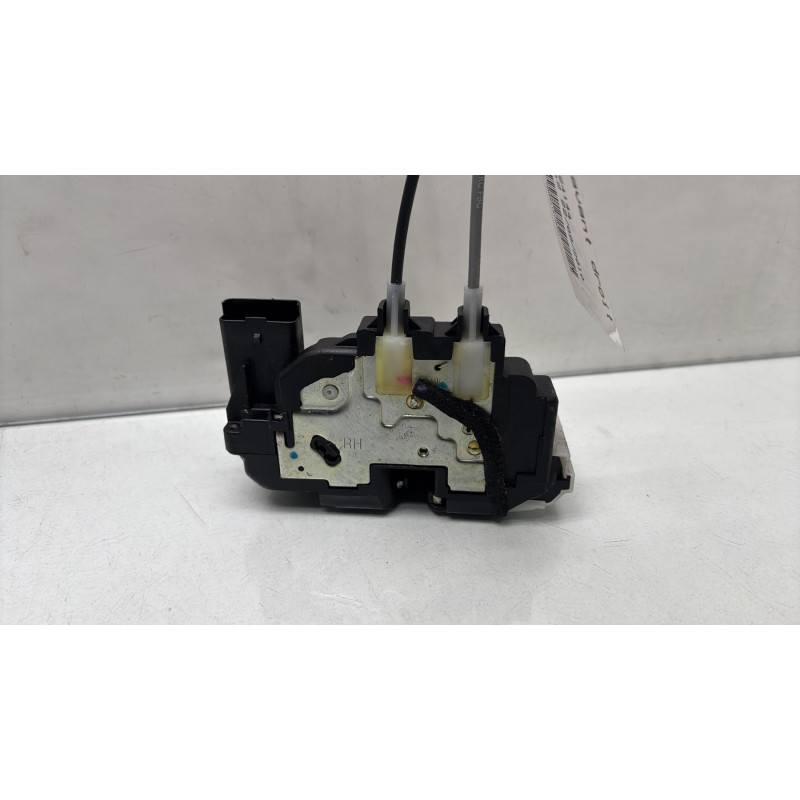 Serrure avant droit HYUNDAI I 20 1 Photo n°4