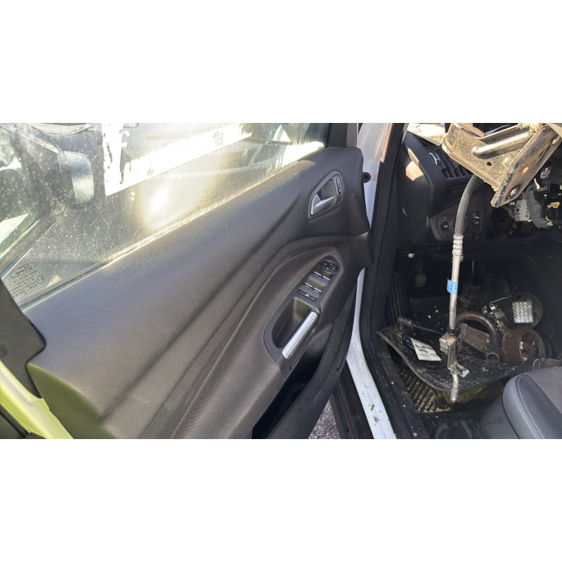 Vitre arriere droit FORD C-MAX 2 Photo n°13