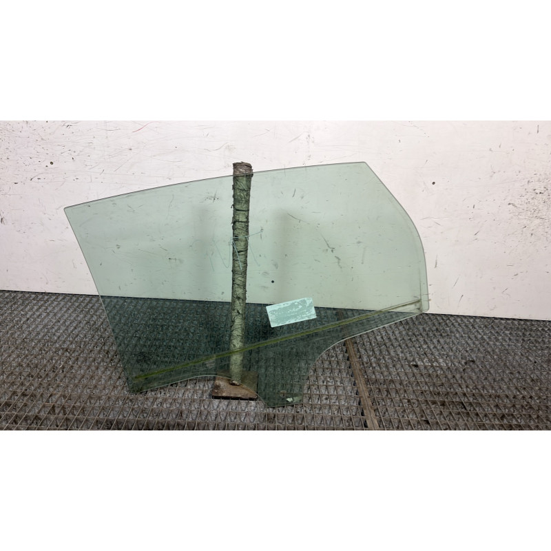 Vitre arriere droit FORD FOCUS 3 Photo n°4