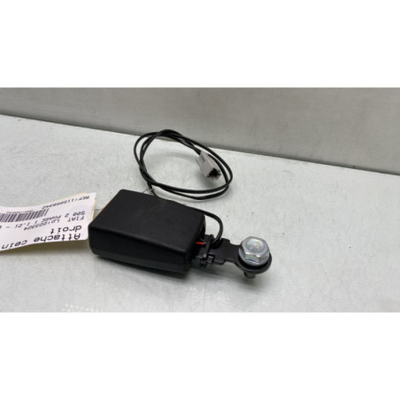 Attache ceinture avant droit FIAT 500 2