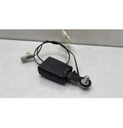 Attache ceinture avant gauche FIAT 500 2