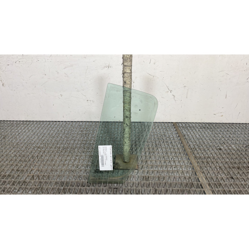 Custode arriere gauche (porte) RENAULT CLIO 3 Photo n°1