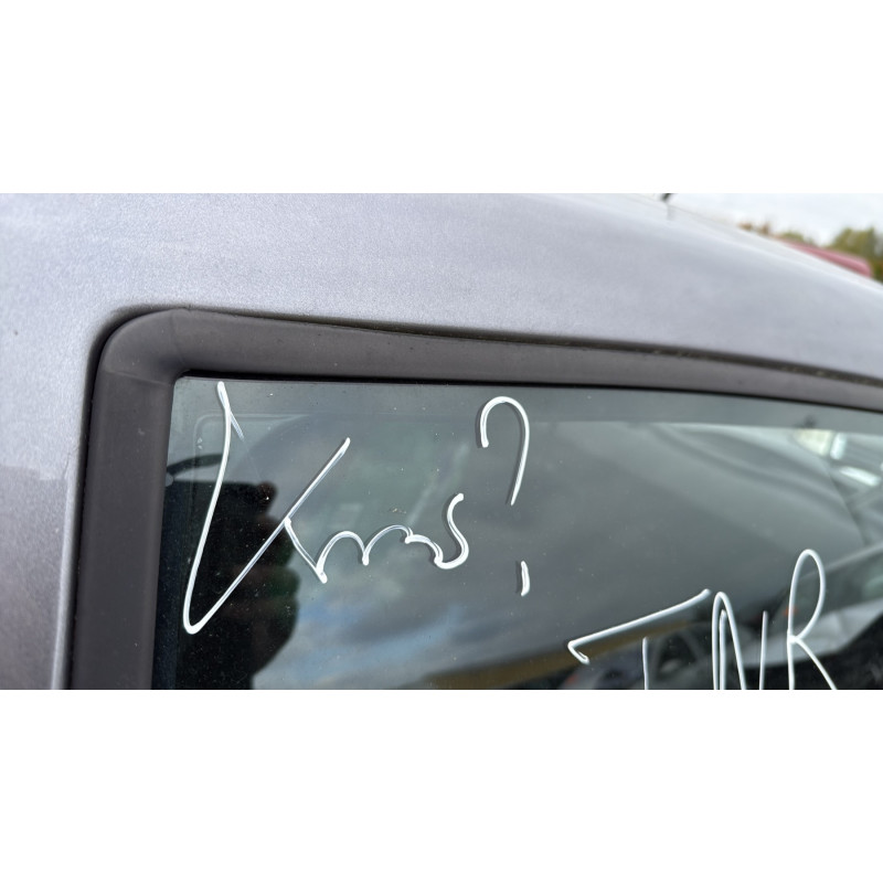 Poignee interieur arriere droit RENAULT CLIO 3 Photo n°15