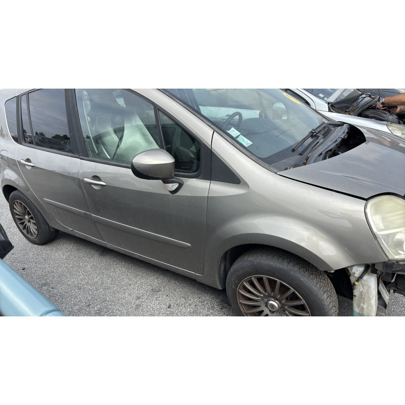 Autoradio d'origine RENAULT GRAND MODUS Photo n°12