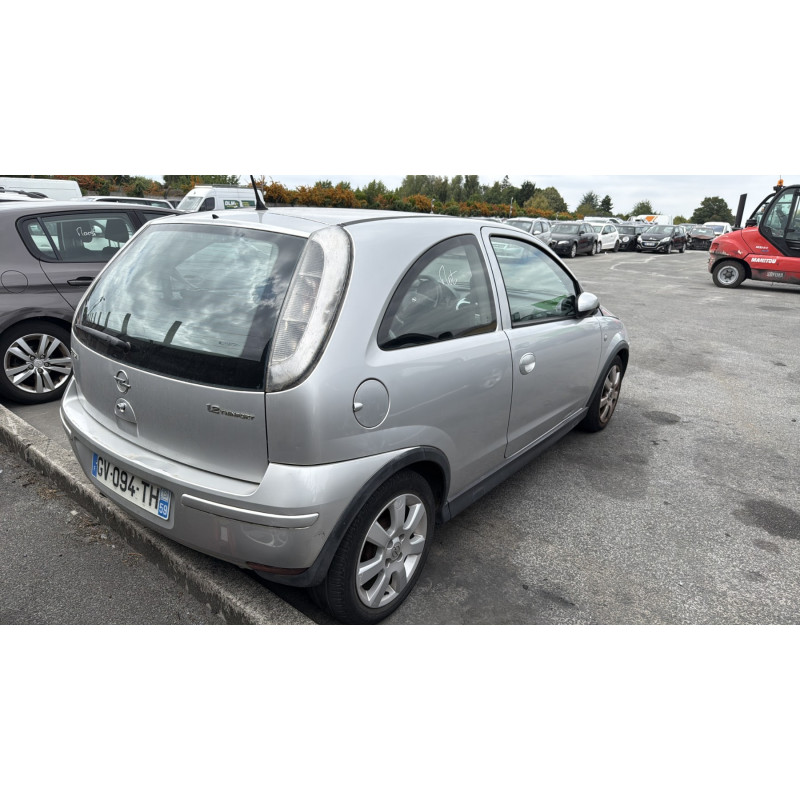 Arret de porte avant gauche OPEL CORSA C Photo n°12