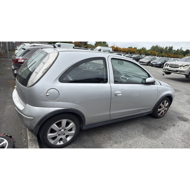 Arret de porte avant gauche OPEL CORSA C Photo n°16