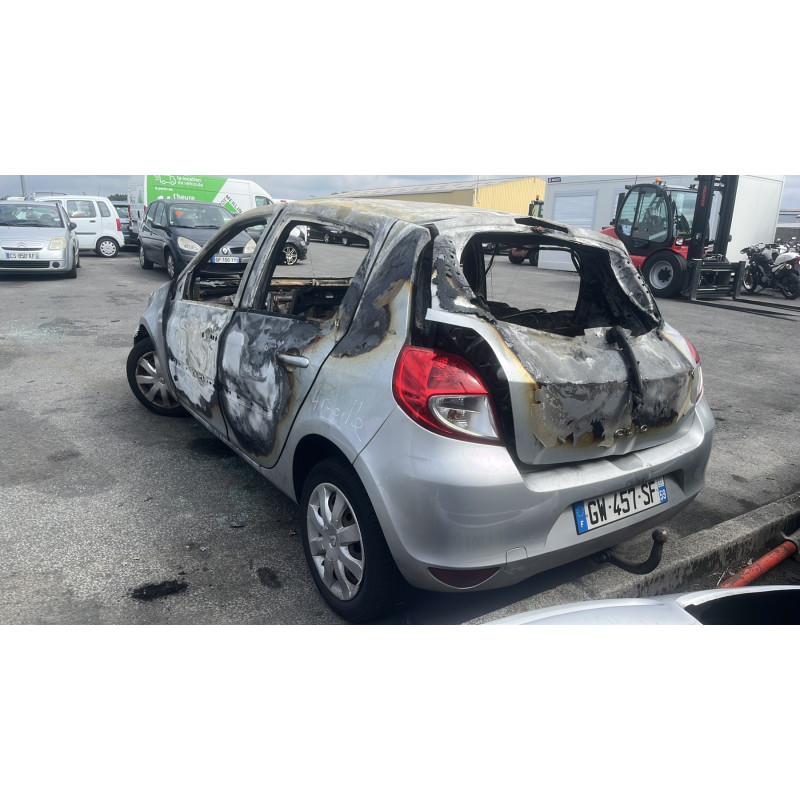 Pompe lave glace avant RENAULT CLIO 3 Photo n°8