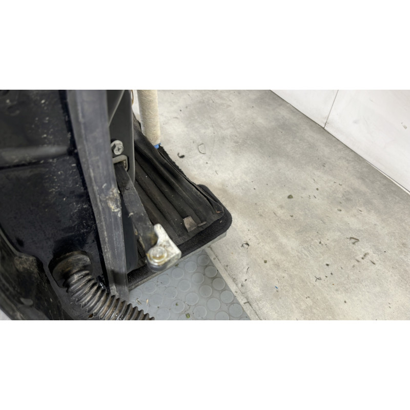 Porte avant droit SUZUKI SWIFT 3 Photo n°5