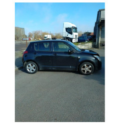 Porte avant droit SUZUKI SWIFT 3