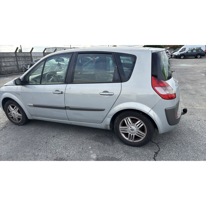 Feu arriere principal droit (feux) RENAULT SCENIC 2 Photo n°13