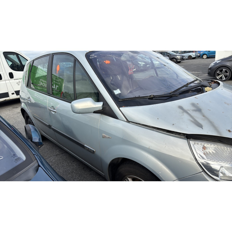 Feu arriere principal droit (feux) RENAULT SCENIC 2 Photo n°14
