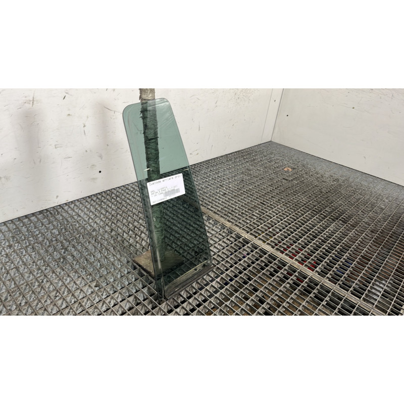 Custode arriere droit (porte) OPEL ZAFIRA B Photo n°3