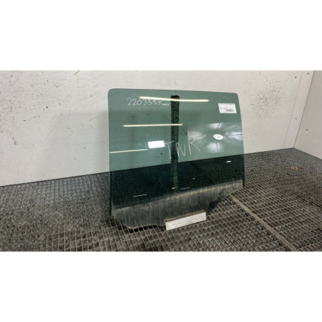 Vitre arriere gauche OPEL ZAFIRA B