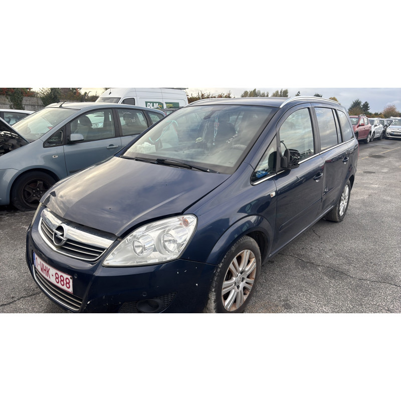 Vitre arriere gauche OPEL ZAFIRA B Photo n°5