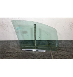 Vitre avant gauche OPEL ZAFIRA B