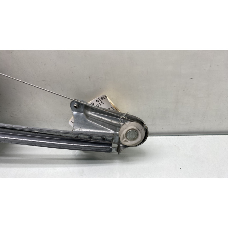 Leve vitre electrique arriere droit OPEL ZAFIRA B Photo n°3
