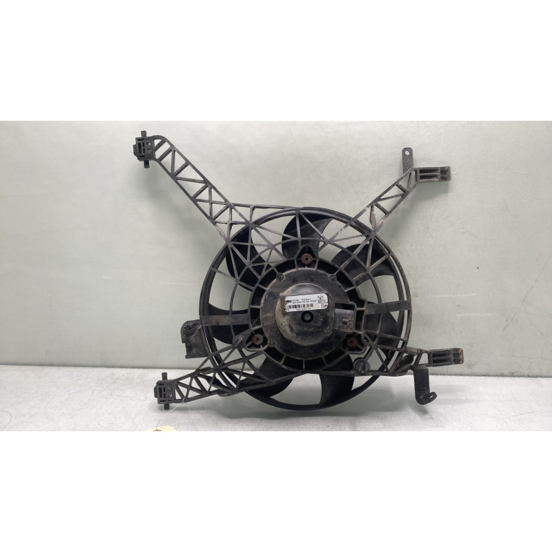 Moto ventilateur radiateur FORD FIESTA 6 Photo n°1