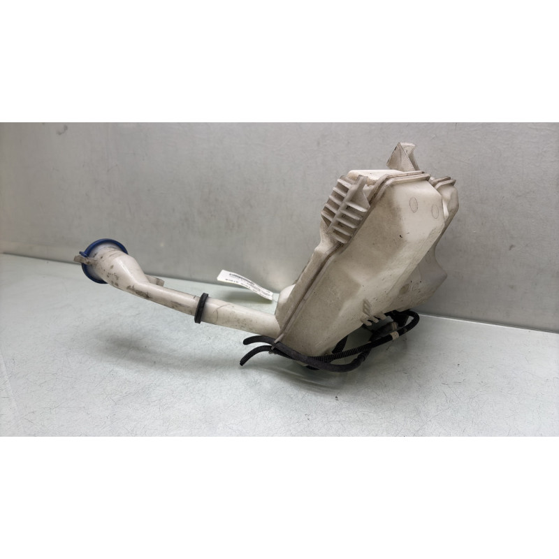 Vase de lave glace FORD FOCUS 3 Photo n°1
