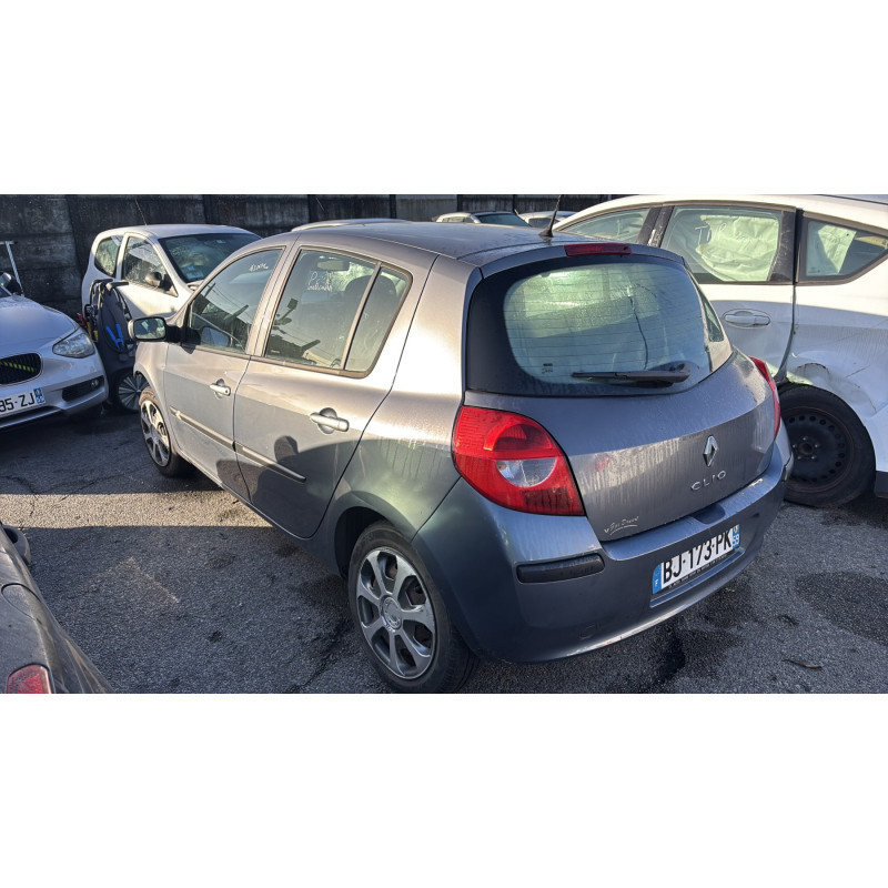 Boite de vitesses RENAULT CLIO 3 Photo n°8
