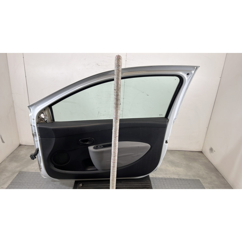 Porte avant droit RENAULT CLIO 3 Photo n°8