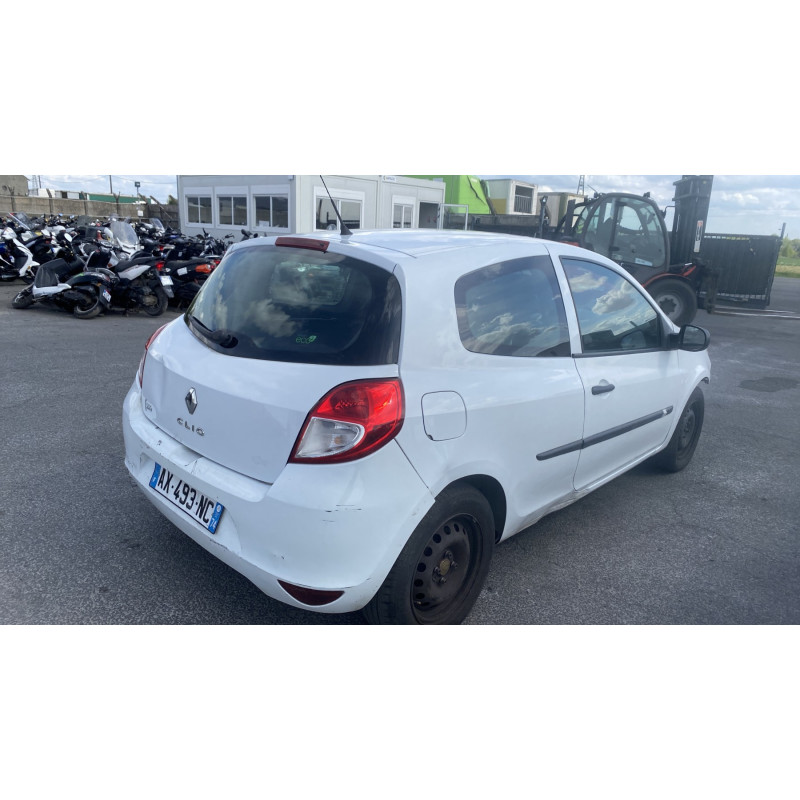 Porte avant droit RENAULT CLIO 3 Photo n°16